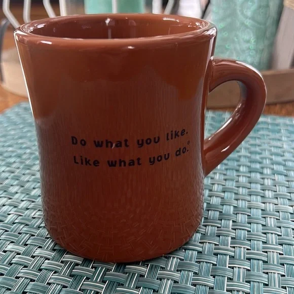 Life is Good Classic Diner Style Mug with Golfer - Picture 2 of 4